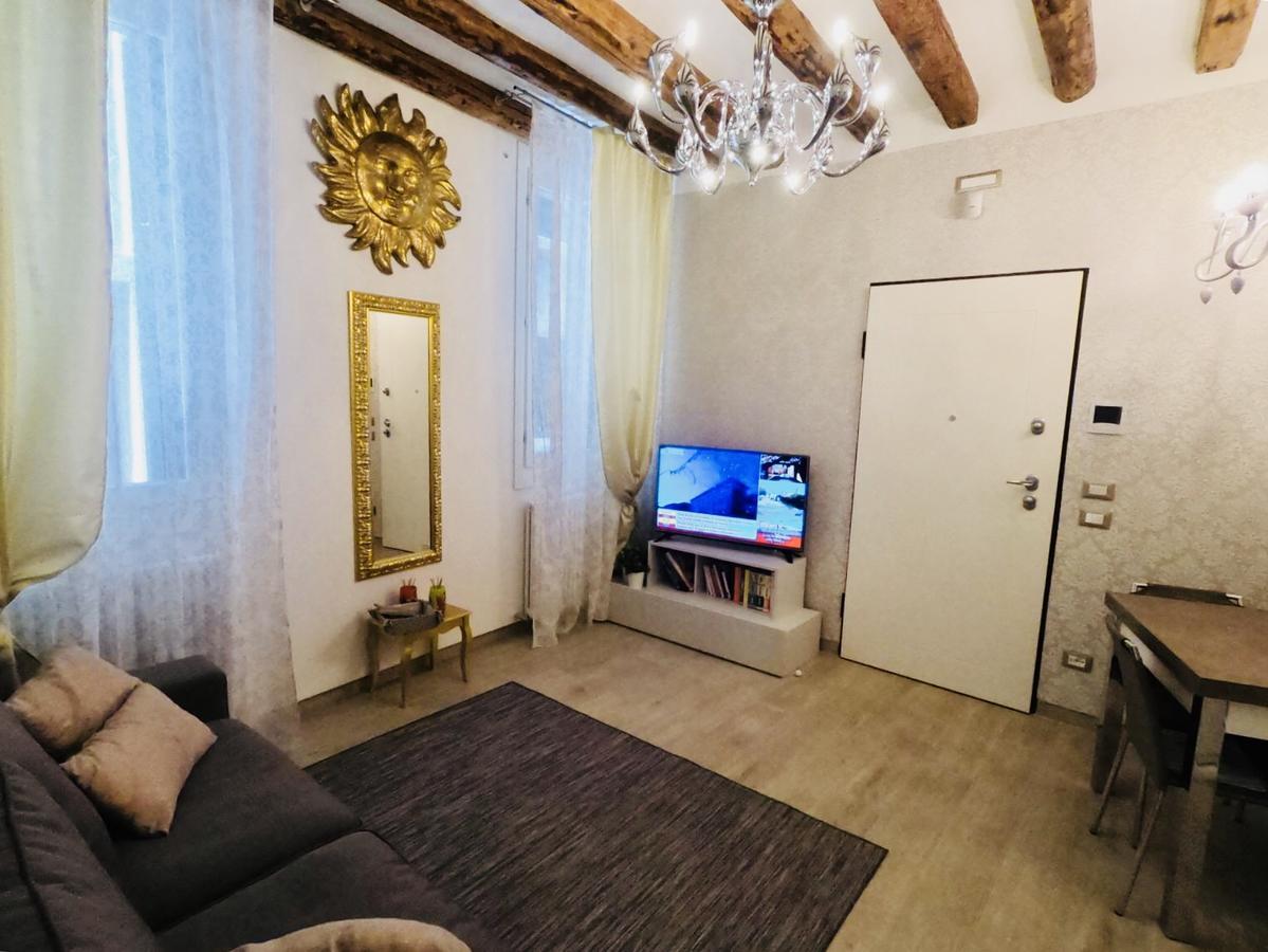 San Stae Charming Apartment Gran Canal Βενετία Εξωτερικό φωτογραφία